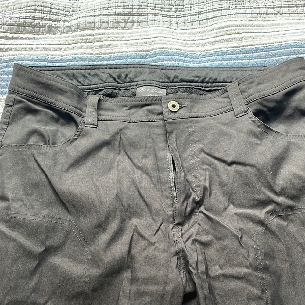 Eddie Bauer Men's Black Trousers - Picture 4 of 8